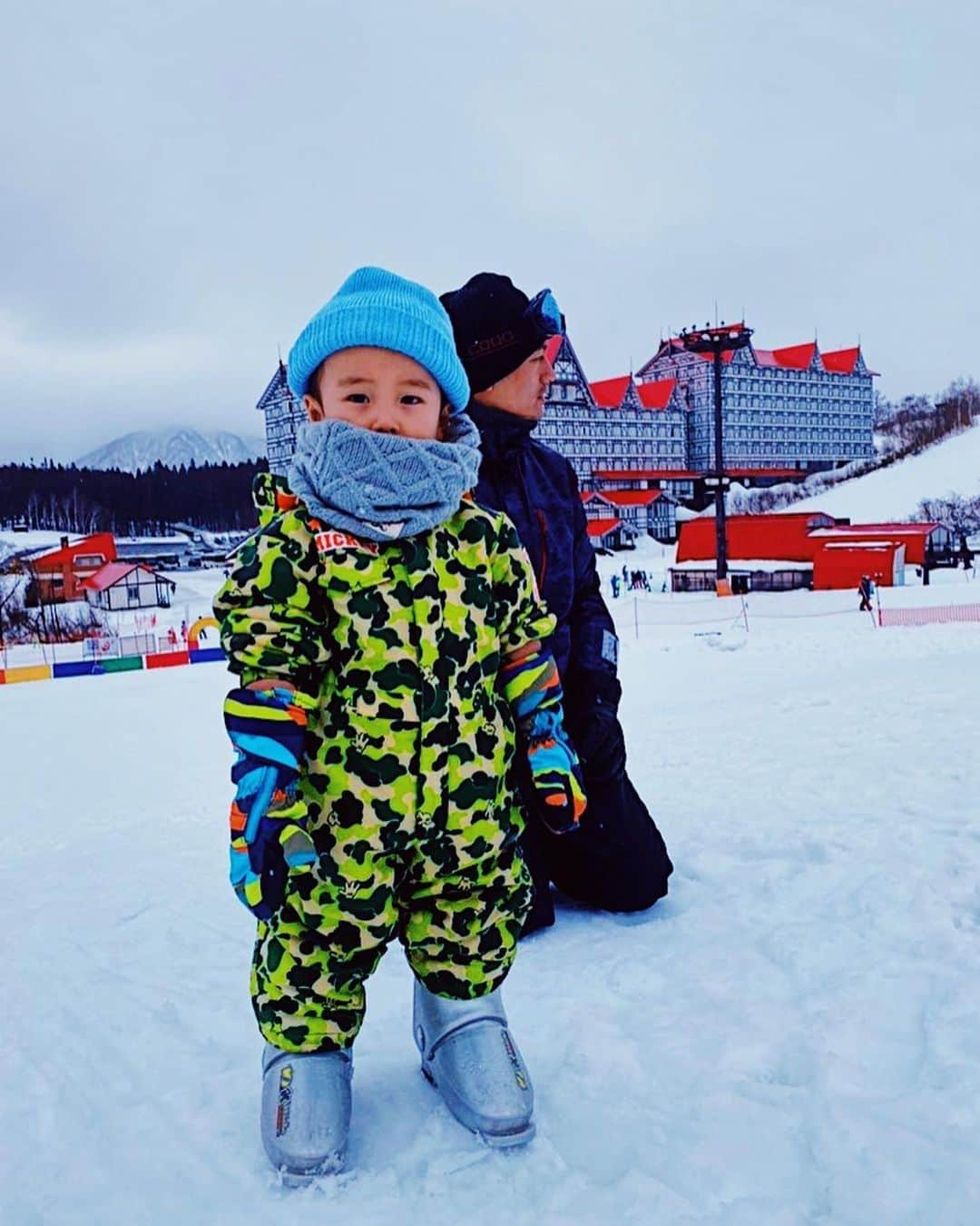 押尾学さんのインスタグラム写真 - (押尾学Instagram)「先週は白馬へ🏂🏂 #lastweek #fatherandson #holiday #winter #snow #son #instagood」1月28日 21時15分 - manabuoshio_official