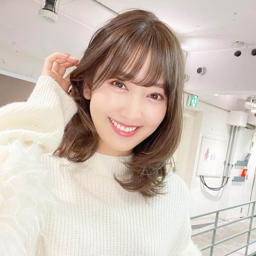 佐達ももこさんのインスタグラム写真 - (佐達ももこInstagram)「new hair🥰🥰🥰﻿ ﻿ @harada.hair ﻿ ﻿ カラーカットトリートメントして﻿ きれいにしてもらいました🥺❤️﻿ ﻿ わたしのインスタみて原田さん﻿ のところいってくれる人いて﻿ ほんと嬉しいー😌💓﻿ ﻿ #newhair#hairstyle」1月28日 21時28分 - sadamomodayo