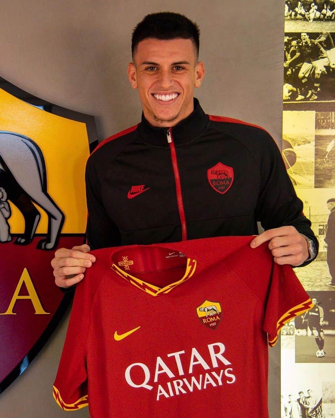 ASローマさんのインスタグラム写真 - (ASローマInstagram)「🤙😁🤝 @ibanez41oficial’s first day in Rome! 💛🇧🇷❤️ #ASRoma」1月28日 22時25分 - officialasroma