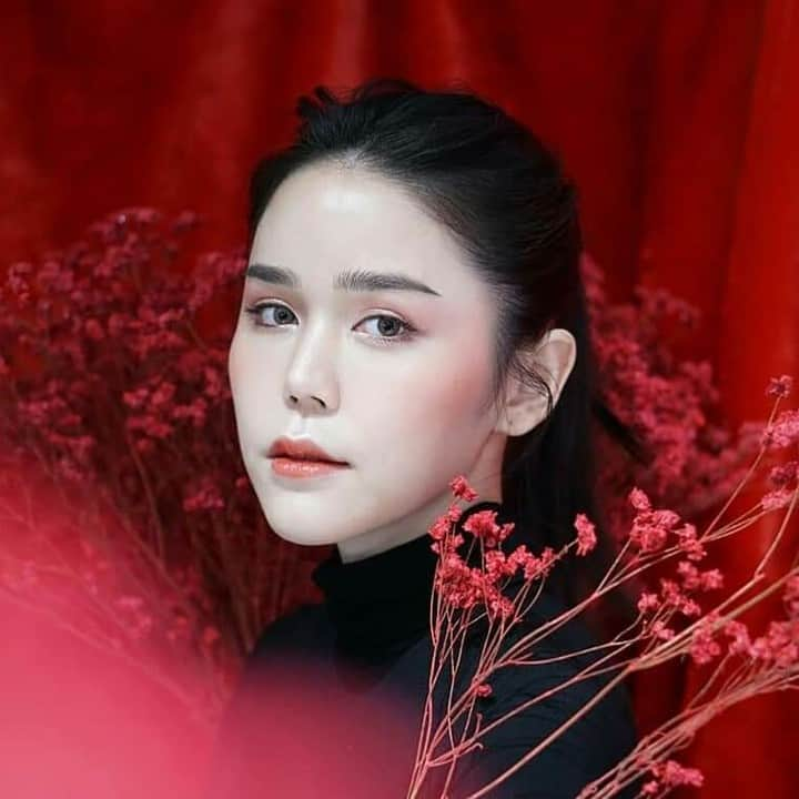 M·A·C Cosmetics Canadaさんのインスタグラム写真 - (M·A·C Cosmetics CanadaInstagram)「Start the Lunar New Year with fresh, flushed cheeks. Swipe on cult-status Powder Blush shades in Pinch O’ Peach and Modern Mandarin. #Repost @macartist_grace #MACLunarNewYear」1月28日 23時00分 - maccosmeticscanada