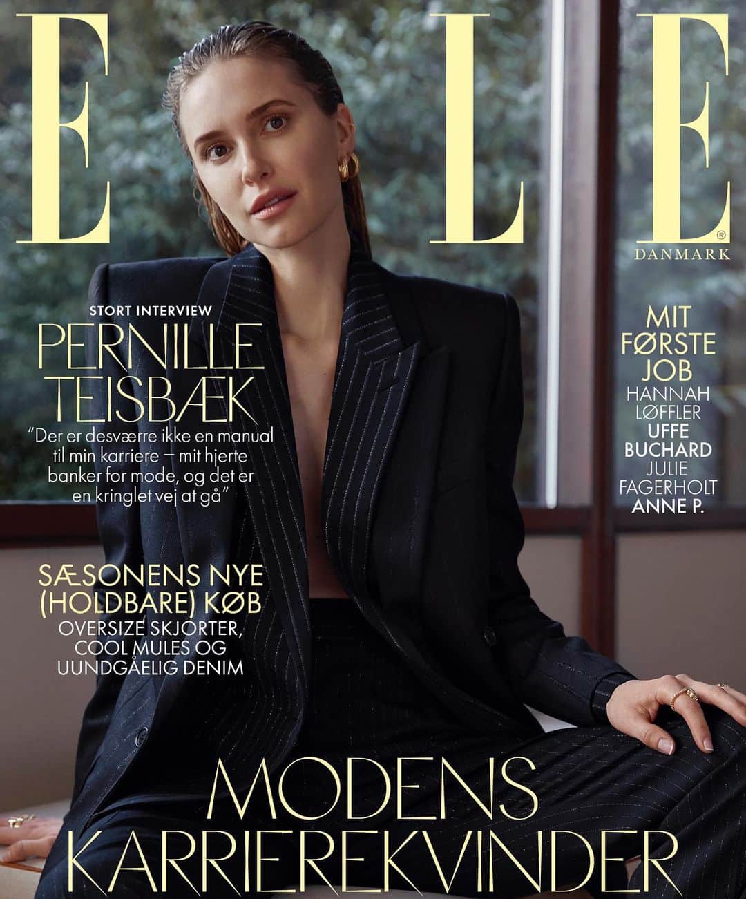 ペニーレ・タイスベックのインスタグラム：「WHO RUN THE 🌏.... GIRLS  Thank u @elledanmark , I’m so honored to grace your cover this month♥️ and thank u @cecilie_elle for always believing in me ♥️ Best team to make this happen: Photographer @marcovanrijt makeup @mette.schou hair @mariannejensenhair Styling by me and @jjosephinekt ♥️」