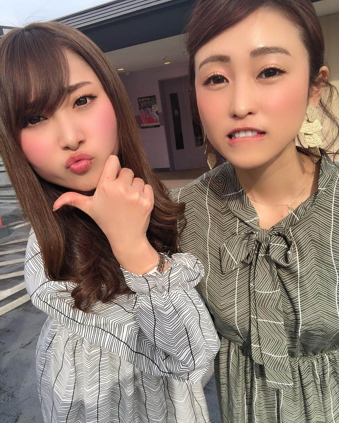 柚月めいさんのインスタグラム写真 - (柚月めいInstagram)「. 柑那とW来店👩🏻‍🤝‍👩🏽 竹藪コーデ🎋💚🤍💚🤍 . . . #イベント#韓国#korea#おそろコーデ#リンクコーデ#fashion#ootd#竹藪#ワンピース#hare#make#オン眉#仲良し#すきぴ#follw #柚月めい」1月28日 23時41分 - meimei.yuzu