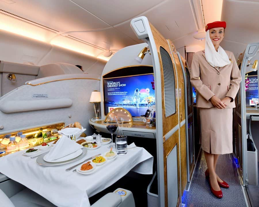 エミレーツ航空さんのインスタグラム写真 - (エミレーツ航空Instagram)「We’ve won ‘Best Airline in the World’ and ‘Best First Class’ at the prestigious 2019 ULTRAs. The awards demonstrate our efforts to provide customers with exceptional products and services, both in the air and on the ground.  #EmiratesAirline #FlyEmiratesFlyBetter @Telegraph」1月29日 0時00分 - emirates