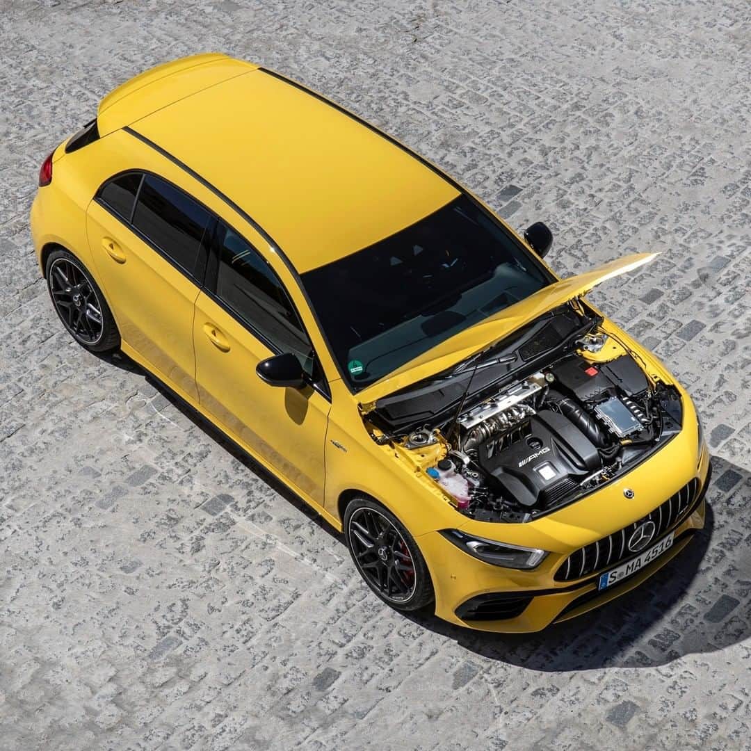 のインスタグラム：「[Kraftstoffverbrauch kombiniert: 8,4–8,3 l/100 km | CO₂-Emissionen kombiniert: 192–189 g/km | mb4.me/DAT-Leitfaden | Mercedes-AMG A 45 S 4MATIC+ Kompaktlimousine]  The color isn’t the only thing that makes the Mercedes-AMG A 45 S 4MATIC+ stand out! 💪  #DrivingPerformance #MercedesAMG #amg #instacar #carsofinstagram」