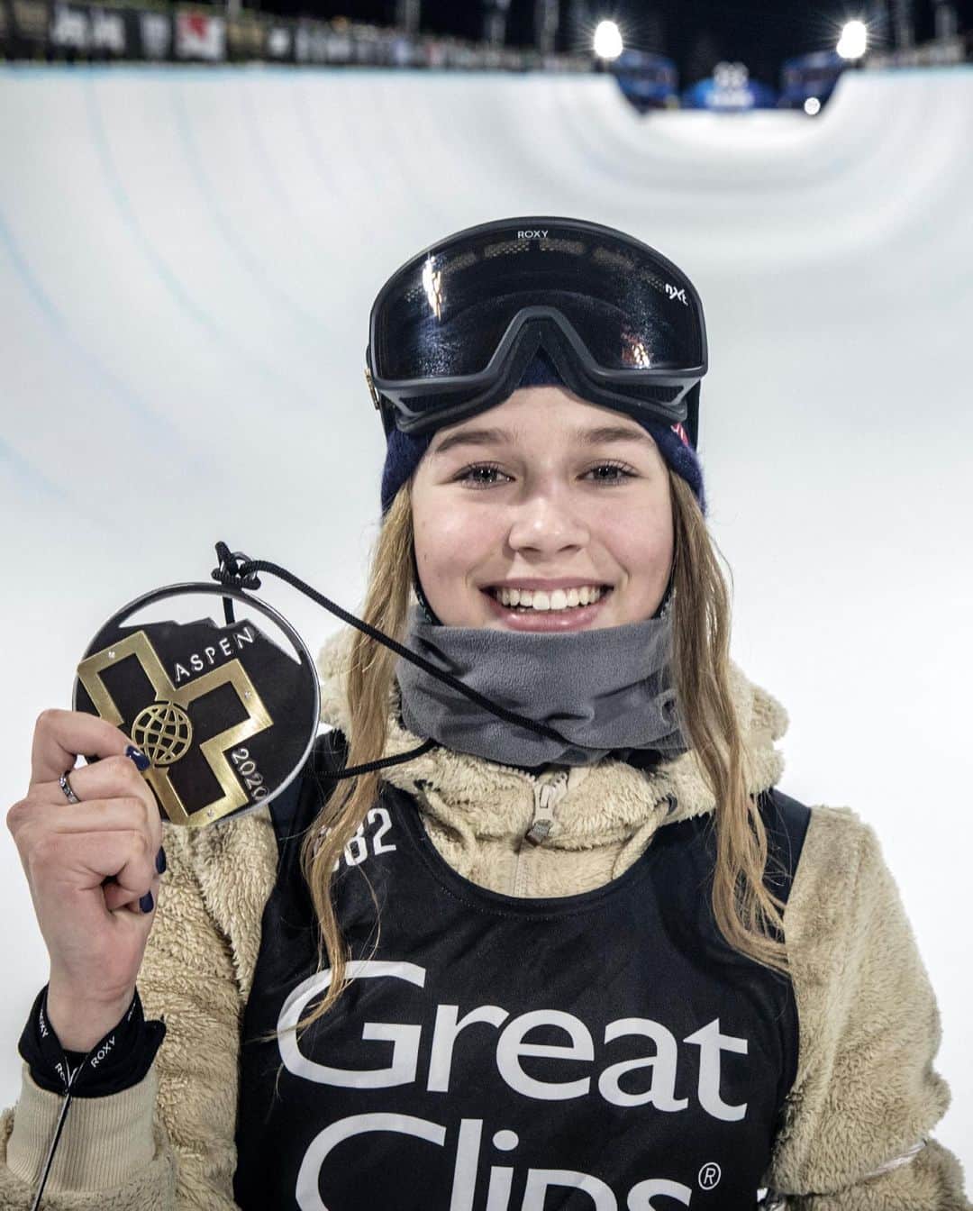 レッドブルさんのインスタグラム写真 - (レッドブルInstagram)「@xgames APPRECIATION POST: 🥇🥇@kellysildaru ~ Ski Superpipe & Ski Slopestyle 🥇@zebpowelll ~ SB Knuckle Huck 🥇@tessledeux ~ Ski Big Air 🥇@qcastellet ~ SB Super Pipe 🔥@markmcmorris ~ made history with his 18th career X-Games medal! . CONGRATS TO THESE LEGENDS 👏 📸: @petermorning & @christianpondella #redbull #givesyouwings #xgames #ski #snowboard #snow」1月29日 0時20分 - redbull