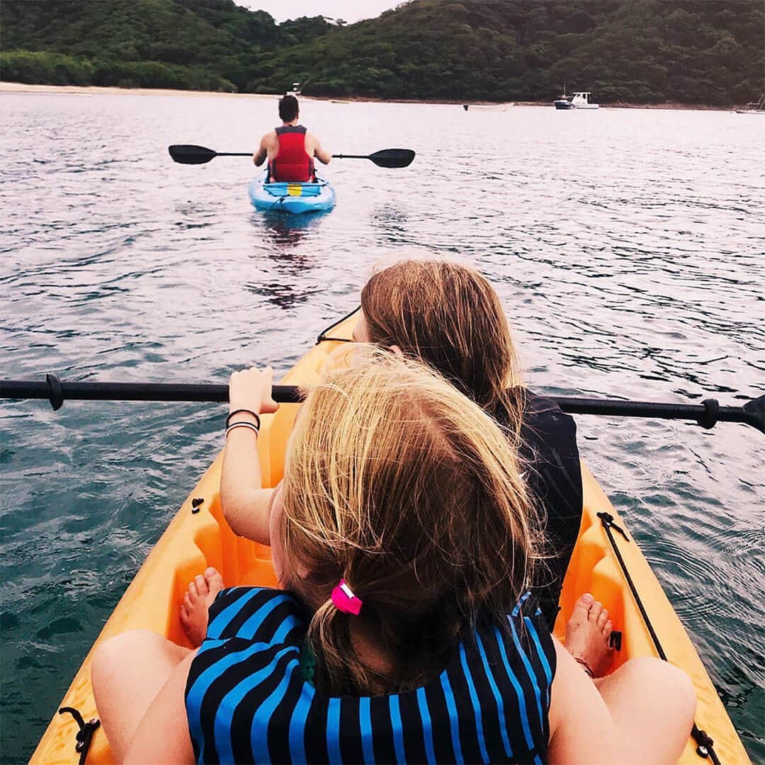 デルタ航空さんのインスタグラム写真 - (デルタ航空Instagram)「This week's #SkyMilesLife trending topic is vacation state of mind. Whether it's a seaside escape, a romantic getaway, a hike through the wilderness, or a family adventure, now's the time to plan your next vacation. Take us with you and show us how you live your best #SkyMilesLife.  Photos: @gabbirucha (CTG), @wheretonexttravelblog (BGI), @beau.is.here (SEA), @fourschneiders (LIR)」1月29日 0時46分 - delta