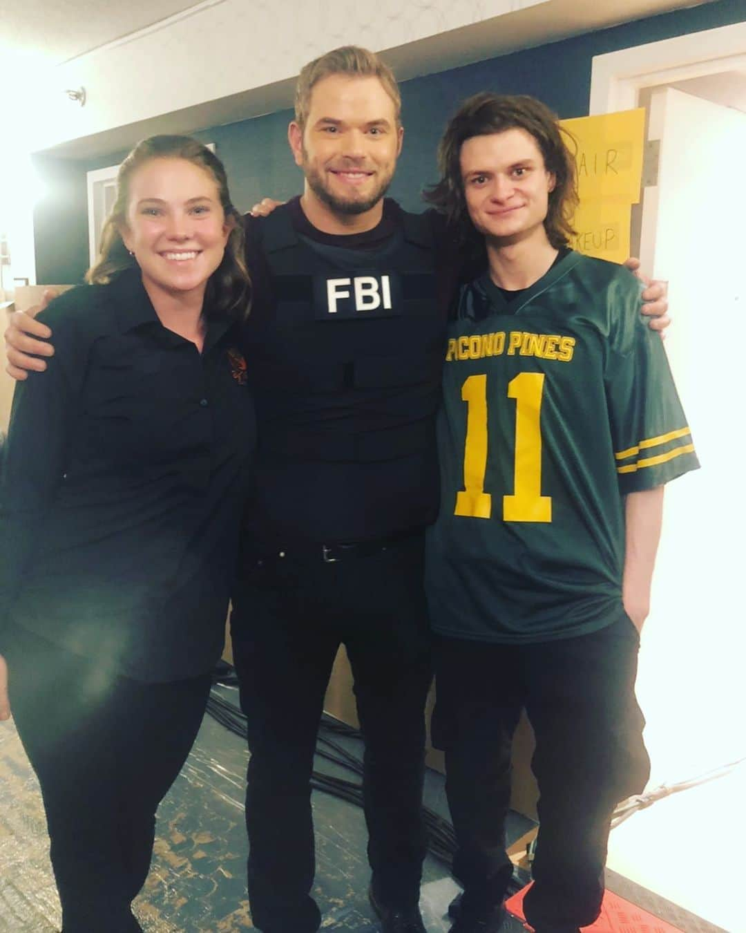 ケラン・ラッツさんのインスタグラム写真 - (ケラン・ラッツInstagram)「Love this show! We get so many talented actors on @fbicbs Most Wanted! I have to give some props to these two who really brought it last episode called Hairtrigger. @charlietahancharlietahan and @jessgabor 🙌🙌🙌🙌🙌🙌🙌🙌🙌🙌🙌🙌🙌」1月29日 0時59分 - kellanlutz