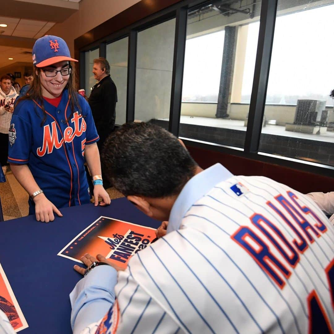 ニューヨーク・メッツさんのインスタグラム写真 - (ニューヨーク・メッツInstagram)「More gems from #MetsFANFEST. 🧡💙」1月29日 1時49分 - mets