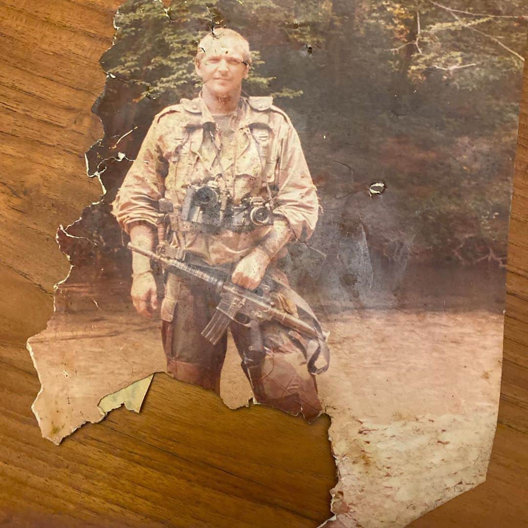 アムステルダム・タトゥー・ミュージアムのインスタグラム：「Mecenary combat school soldier of fortune in the alabama woods,somewhere in the mis 80 ties@frank camper@thd bunker@soldier of fortune@birmingham」
