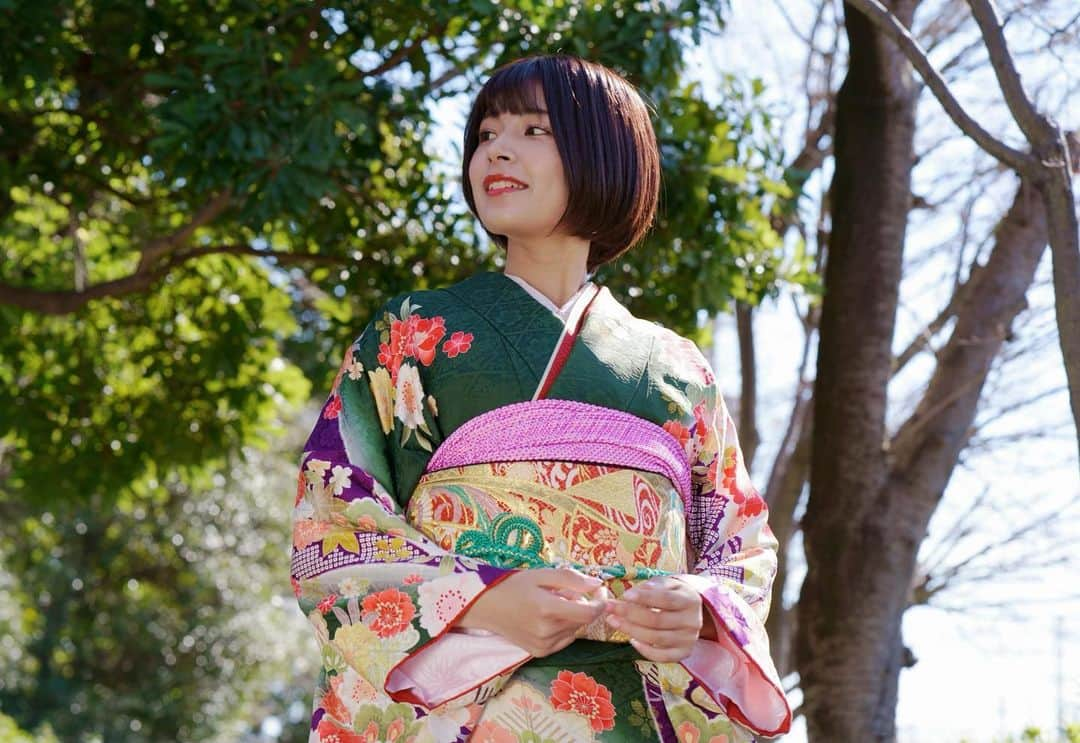 藤井マリーさんのインスタグラム写真 - (藤井マリーInstagram)「一月中にのせきりたい📷 晴れ着👘横顔シリーズ  #撮影会 #名古屋 #撮影 #モデル #振袖 #新年 #着物 #晴れ着 #日本 #和装 #ボブ #japan #japanesegirl #レースクイーン #恵比寿マスカッツ #タレント #superGT #スーパー耐久 #エモーション撮影会 #カメラ好きな人と繋がりたい #写真好きな人と繋がりたい #一眼レフ #エモーション #横顔 #ボブ」1月29日 13時34分 - fujimary_6