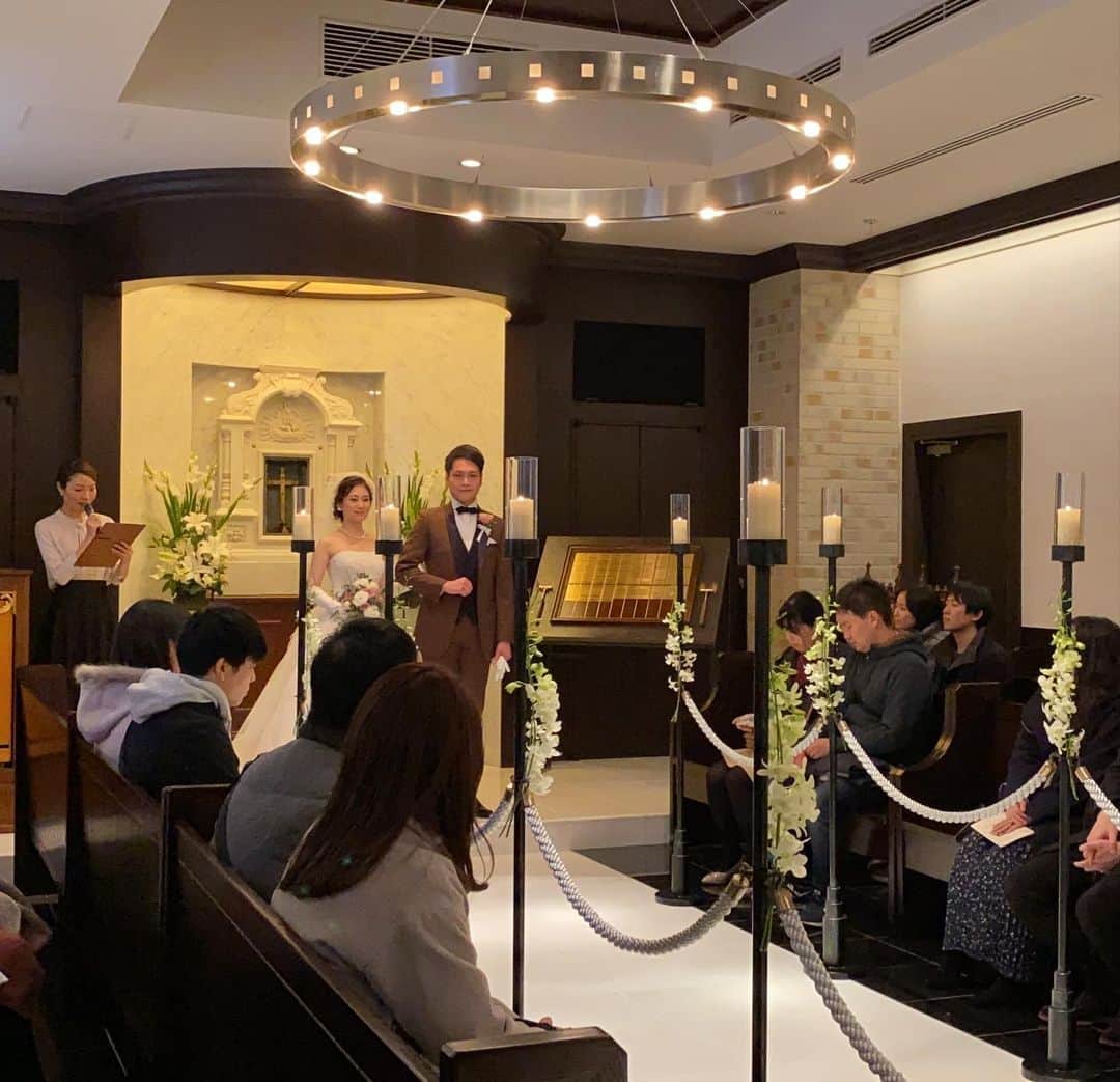 ホテルモントレ銀座 ブライダルサロンのインスタグラム：「#Hotelmonterey #モントレグループ #ホテルモントレ銀座 #ホテルモントレラスール銀座 #モントレウェディング #チャペル #ブライダルレッスン #結婚式 #結婚式準備 #花嫁準備 #モントレ花嫁 #モントレ花婿 #Instawedding #プレ花嫁 #アンティーク #クラシカル」