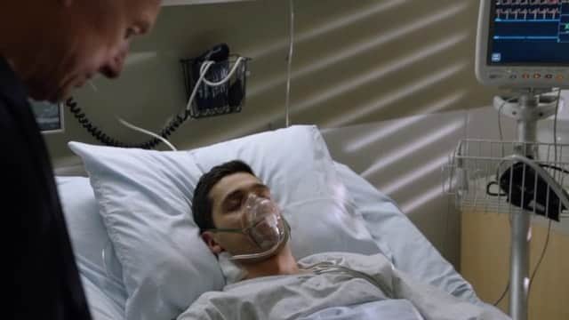 ウィルマー・バルデラマのインスタグラム：「Thank you to all the beautiful fans! for all the love you’ve given me, I love you guys... here’s an exclusive clip from tonight’s EP.. #NCIS」