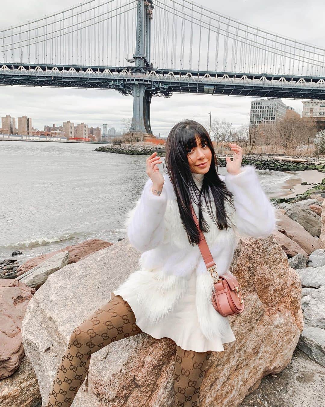 Gabriela Salesのインスタグラム：「Meu lugar no mundo ❤️NY #rmemny」