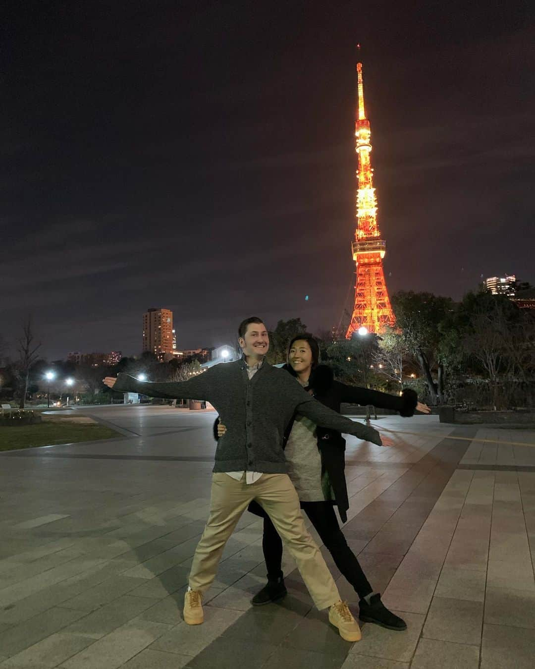 大儀見優季さんのインスタグラム写真 - (大儀見優季Instagram)「Our first adventure of 2020 was just amazing... 🇯🇵🗼🗻🏯 . Thanks @paloskid for visiting my home country 🙌🏼 . Also Let me know if you want to go to Japan, I will be your tour guide🙋🏻‍♀️ . . . #TokyoTower #Sumo #Asakusa #Jinrikisha #Skytree #kyoto #nijojocastle #kinkakuji #kanaguya #onsen #spahotel #shinkansen #ramen #highway #ichirinhanare #イチリンハナレ #kamakura」1月29日 7時43分 - yuki_nagasato