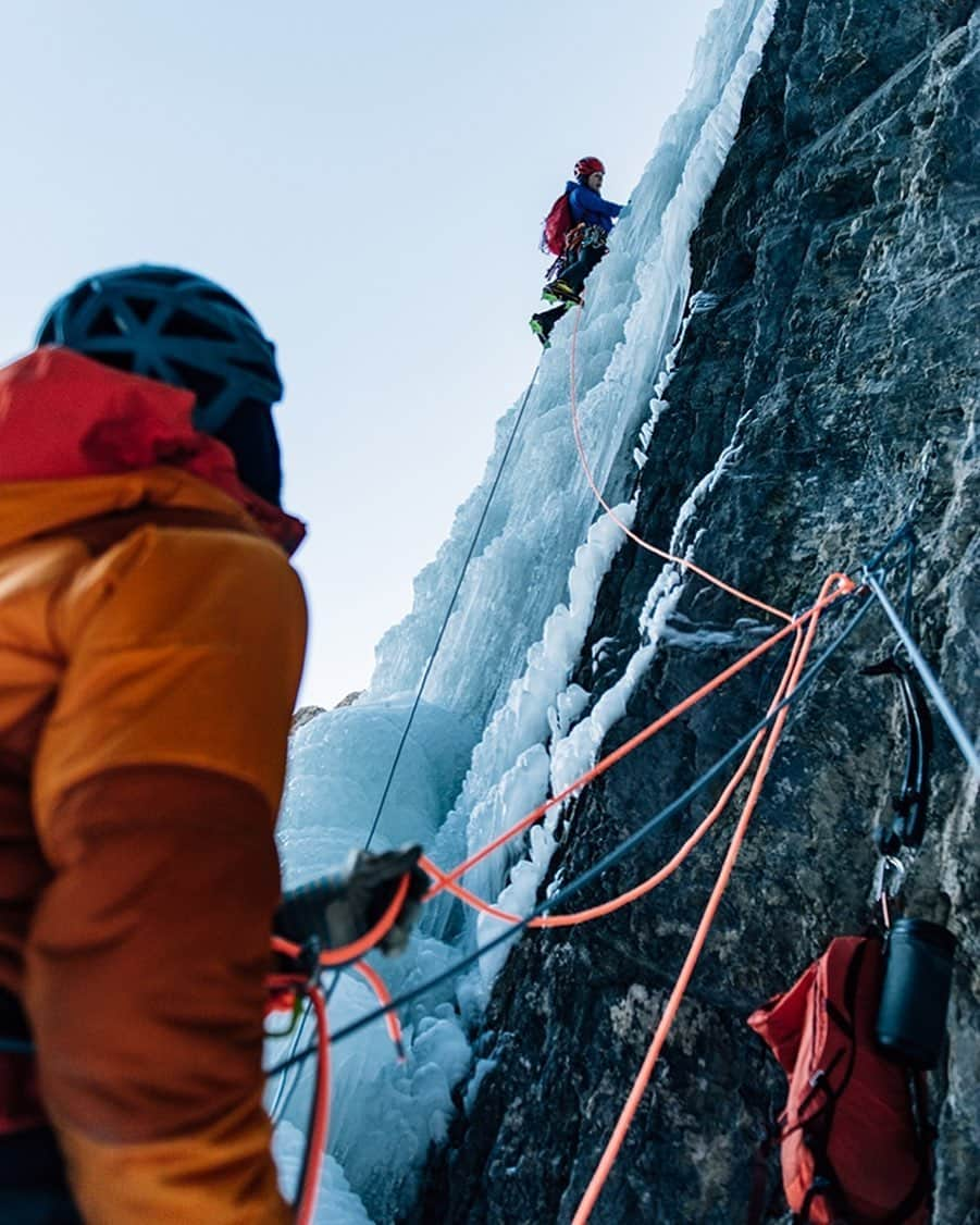 patagoniaさんのインスタグラム写真 - (patagoniaInstagram)「In the wilds of the Ghost, Lindsay Fixmer casts off on The Sorcerer. ⁠⠀ Photo: @_drew_smith_ ⁠⠀」1月29日 8時38分 - patagonia