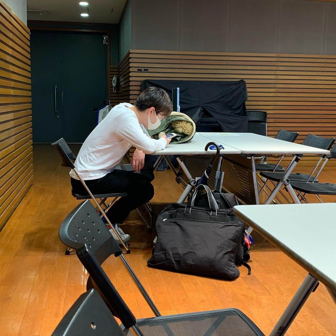 池田真一のインスタグラム：「始発で日テレ来てる！ また言うわ！」