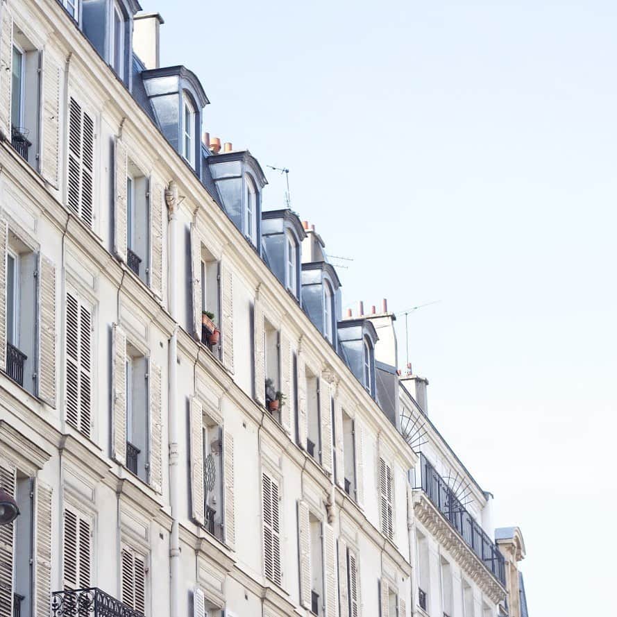 のインスタグラム：「Good morning from PARIS 🇫🇷 . . . #サントノーレパリ #sainthonorewatch  @saint_honore_paris_jp」