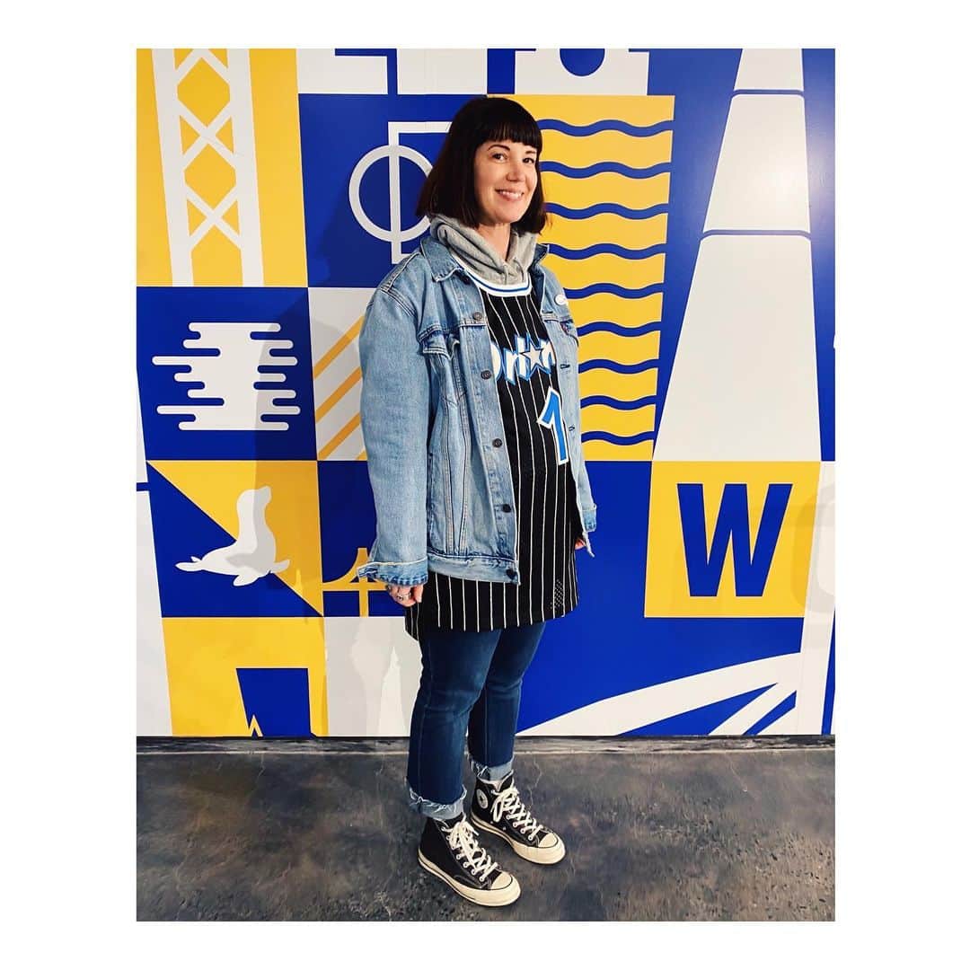 Melissa Santiagoのインスタグラム：「At least once a year I have to break out the ✨Magic✨ gear. 📸: @bulius #OOTD」