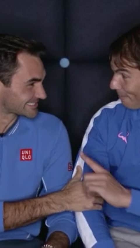 ロジャー・フェデラーのインスタグラム：「I am so excited to be playing my first match in South Africa with my longtime rival @rafaelnadal . It will be a match of a lifetime🇿🇦🏟 for my foundation. Go watch on tennistv.com @rogerfederer.foundation #worldrecord #matchinafrica #southafrica #bucketlist」