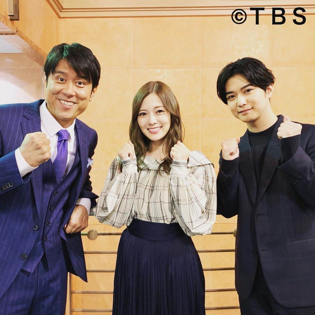 TBS「ジョブチューン」さんのインスタグラム写真 - (TBS「ジョブチューン」Instagram)「今週の「ジョブチューン」（TBS系列）は！ ⭐️『陸・海・空の現役自衛隊員が大集結!独占密着映像続々!』👨‍✈️👩🏻‍✈️ ・ ・ ▼スタジオに集結した陸・海・空の現役自衛官が「国民のギモン」に全て答える!! ▼陸・海・空に独占密着!バラエティ番組初となる超貴重映像が満載❗️ ・ ・ 2/1（土）よる7時00分〜放送です！ 皆さん、どうぞお楽しみに🌈✨ （※関東地域は、よる6:55〜放送）・ ・ ※映画「スマホを落としただけなのに 囚われの殺人鬼」より、千葉雄大さん、白石麻衣さんにお越し頂きました💖 原田泰造さんもご出演されています！仲良くパチリ✨🤳😊 ・  #ネプチューン #名倉潤 #原田泰造 #堀内健 #バナナマン #設楽統 #日村勇紀 #土田晃之 #田中みな実 #千葉雄大 #白石麻衣 #八代英輝 #澤部佑  #芸人 #ジョブチューン #tbs #バラエティ #自衛隊 #航空自衛隊 #海上自衛隊 #陸上自衛隊 #戦闘機 #レンジャー #スマホを落としただけなのに囚われの殺人鬼」1月29日 11時49分 - jobtune_tbs