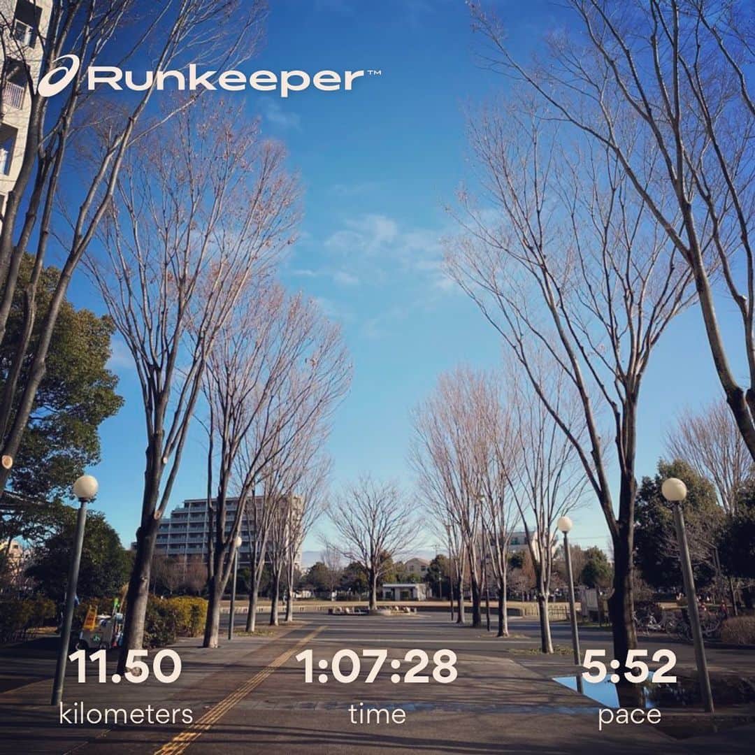 のインスタグラム：「朝RUN♪ #久々の青空 #外ラン #近ジョッグ #ハシリマスタグラム」