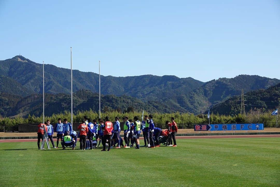 横浜FCさんのインスタグラム写真 - (横浜FCInstagram)「- 日南キャンプ2日目。 今日もきっちり2部練習！ - #YOKOHAMAFC #横浜FC #HAMABLUE #HAMAPRIDE #jleague #日南キャンプ #日南」1月29日 21時54分 - yokohamafc_official