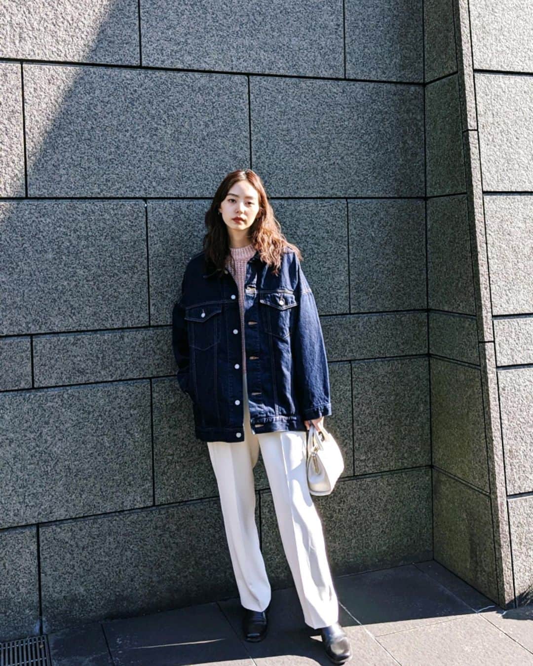 Shiho Sasakiのインスタグラム：「insta liveでも大好評だったBig Gジャン✨👼 わたしはワンウォッシュかなー💗 まだまだ寒いし、中に着込めるのも嬉しいよね✌️ #MOUSSY#MOUSSYSNAP #pixelで撮影#team_pixel#baroque_pixel」