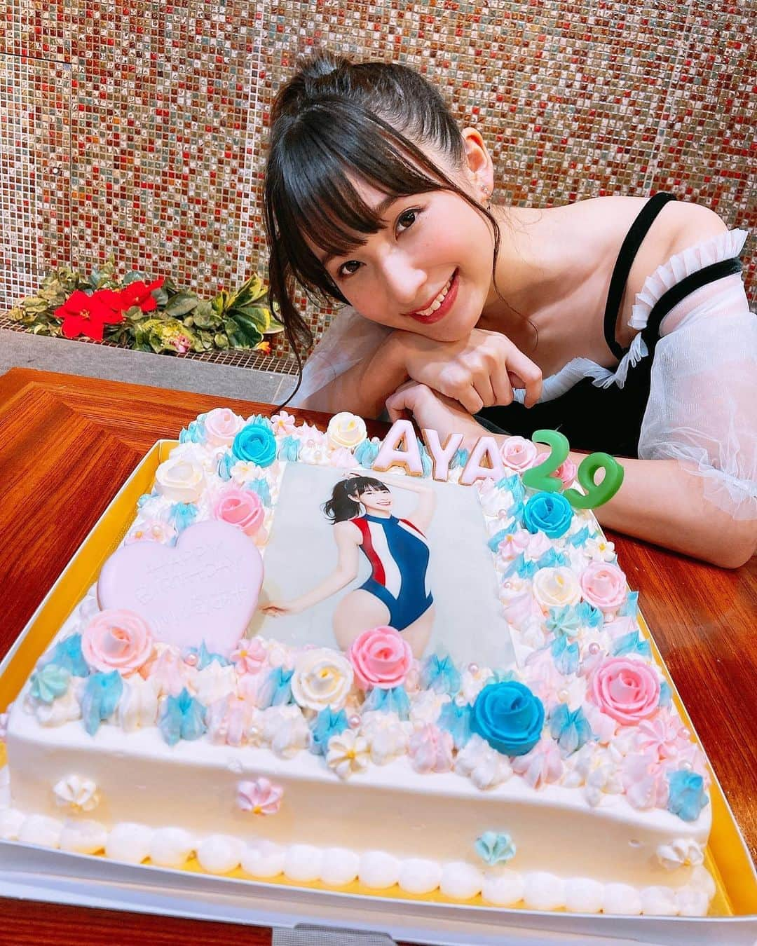 川崎あやのインスタグラム：「お誕生日ケーキ可愛かったなぁぁぁ🎂☺️💓」