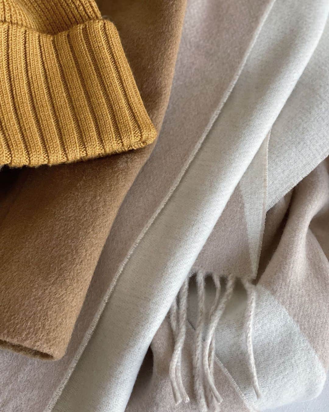 Club Monacoのインスタグラム：「Extra layers for a chilly day.」