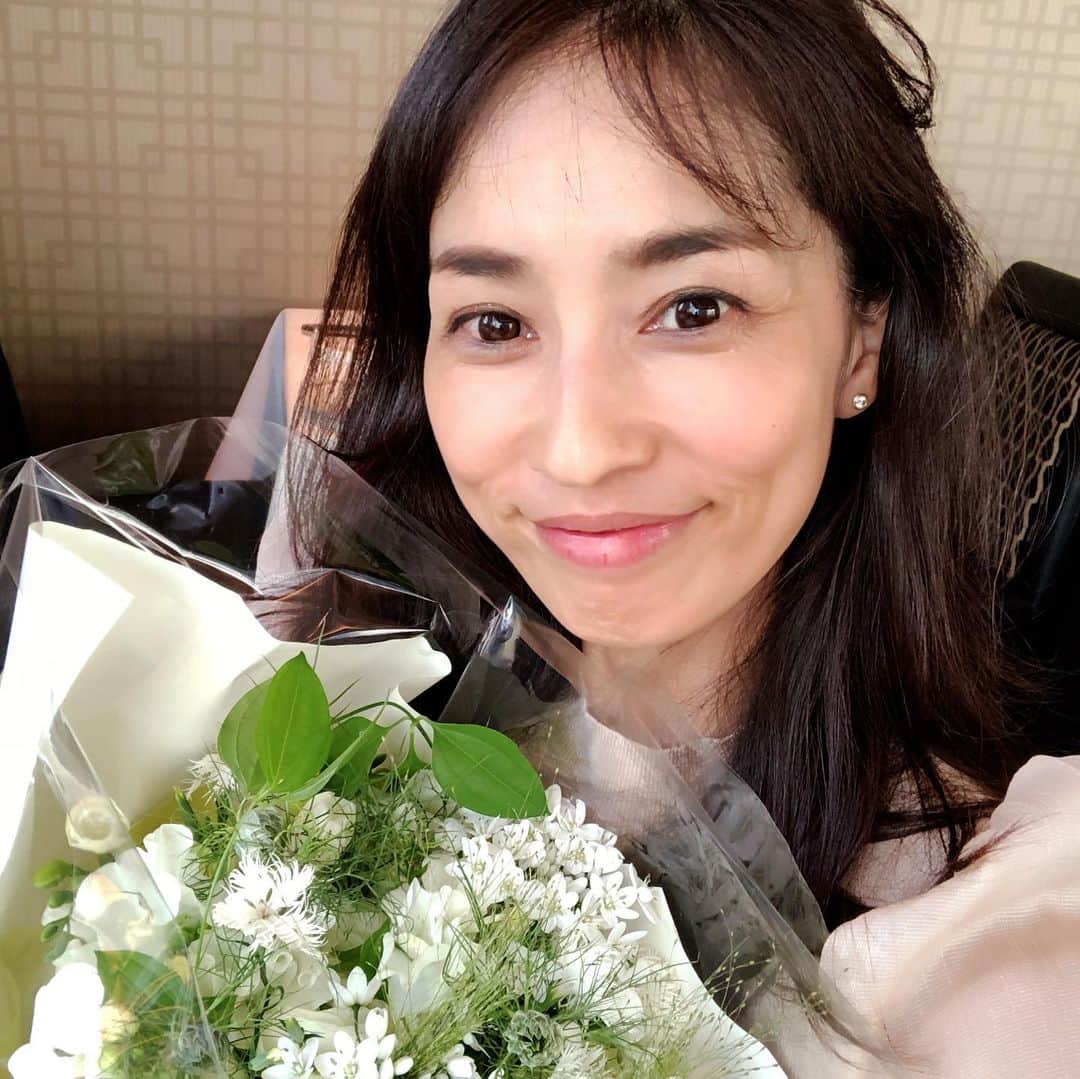 滝川その美さんのインスタグラム写真 - (滝川その美Instagram)「birthday祝って頂きました！ ありがとう😊💕 #心友と #バースディランチ #いつもお肉でごめん #糖質制限 #美味しくて #お腹いっぱい幸せ #やっぱり #皆で食事楽しいね」1月29日 16時03分 - iam_sonomi_official