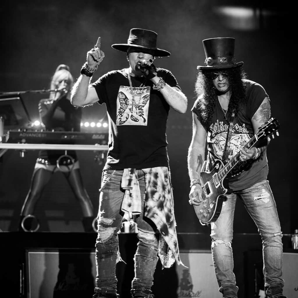 Guns N' Rosesさんのインスタグラム写真 - (Guns N' RosesInstagram)「GNR x Guatemala City 🇬🇹Tickets coming soon.」1月29日 23時01分 - gunsnroses