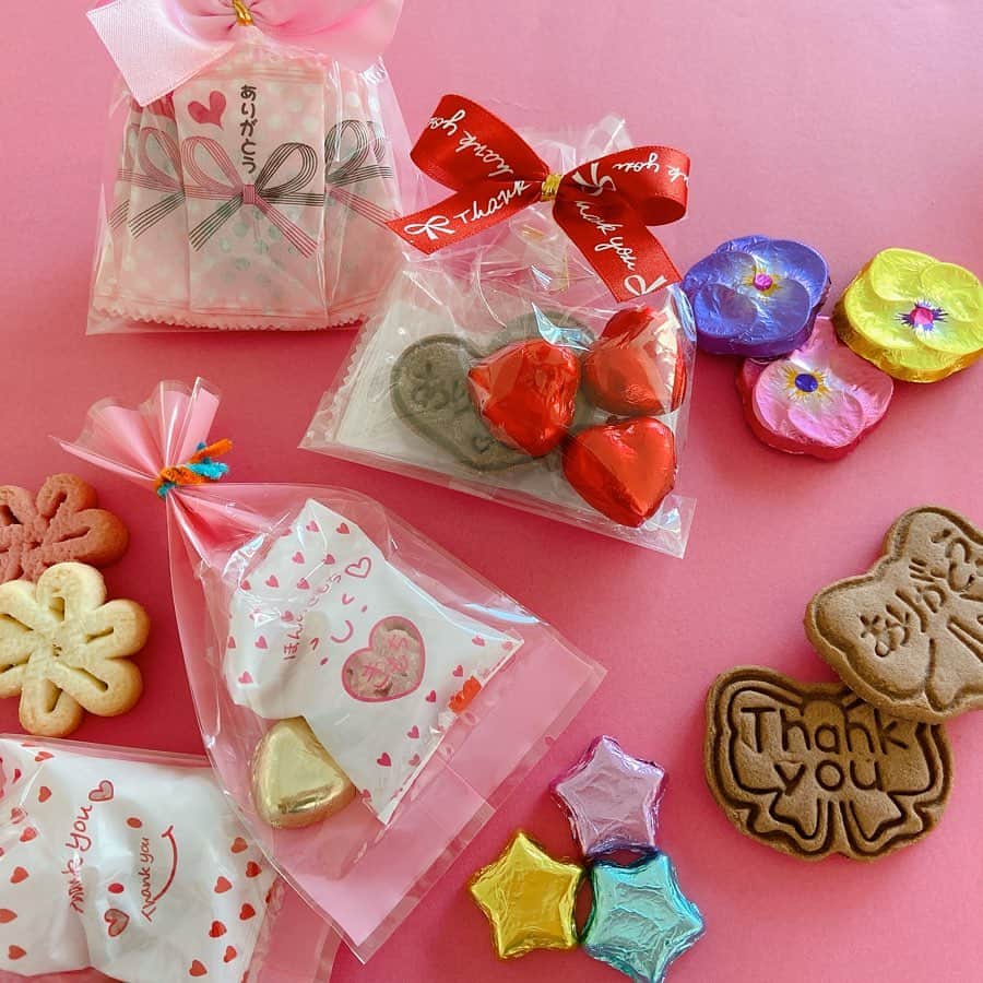 Its Demoさんのインスタグラム写真 Its Demoinstagram 2 15 土 より マイメロディ クロミ のコラボアイテム発売 今年45周年のアニバーサリーイヤーの マイメロディ そして マイメロディのライバル クロミ は初コラボ お楽しみに