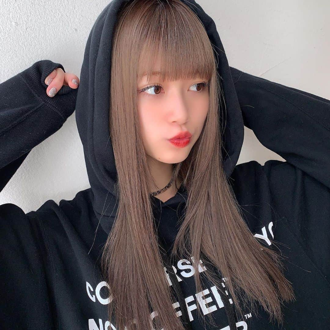 生見愛瑠さんのインスタグラム写真 - (生見愛瑠Instagram)「前髪ちょきん💇🏼‍♀️💇🏼‍♀️💇🏼‍♀️」1月29日 19時06分 - meru_nukumi