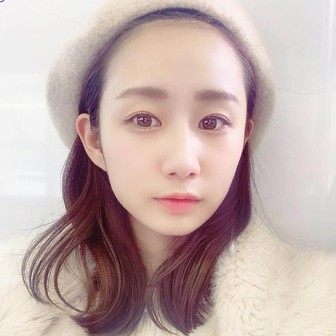筒井萌子のインスタグラム：「* 皆さん3/5〜3/8予定空けておいて下さい❣️ ・ レッスン終わって帰宅中☀️ お腹空いて何食べようか悩みチュー🐭 皆さん何食べましたか𖤐˒˒？？ ・ #筒井萌子 #女優 #actress #モデル #model #岡山  #shooting #instagood #instalike #converse #撮影 #followme #instalike #ゴルフ #ゴルフ女子 #ゴルフコーデ #골프 #좋아요반사 #좋아요그램 #좋아요환영 #데일리그램 #패션 #오오티디 #카페 #アルチビオ  #アルチビオカップ #archivio」