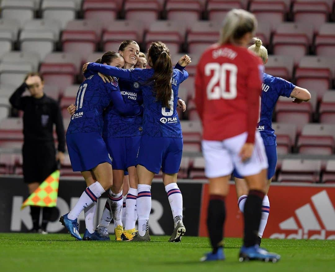 チェルシーFCさんのインスタグラム写真 - (チェルシーFCInstagram)「#ContiCup finalists! Congratulations, @ChelseaFCW! 👏 #CFC #Chelsea」1月30日 6時43分 - chelseafc