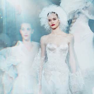 アレクシマビーユのインスタグラム：「Thanks @quentin.de.ladelune for this nice Haute Couture SS2020 show mood image staring @daryakostenich & @paulinehoarau makeup @lloydsimmondsmakeup with @macpro hair @beppedeliaofficial with @beautick_official hands @manucurist show styled by me @alexismabille sound design @emmanuelcaurel with @ditavonteese voice」