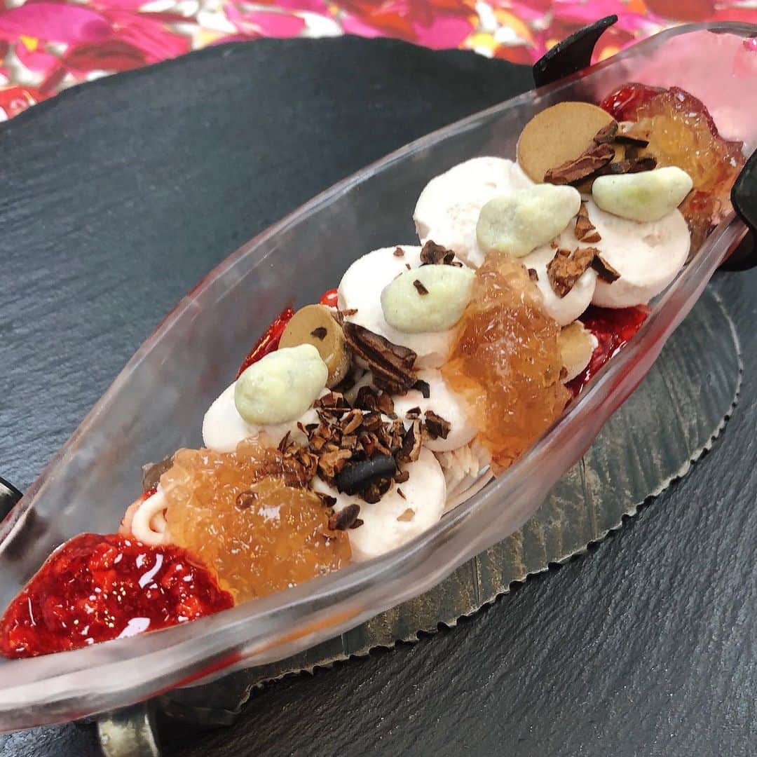 里井真由美のグルメインスタ