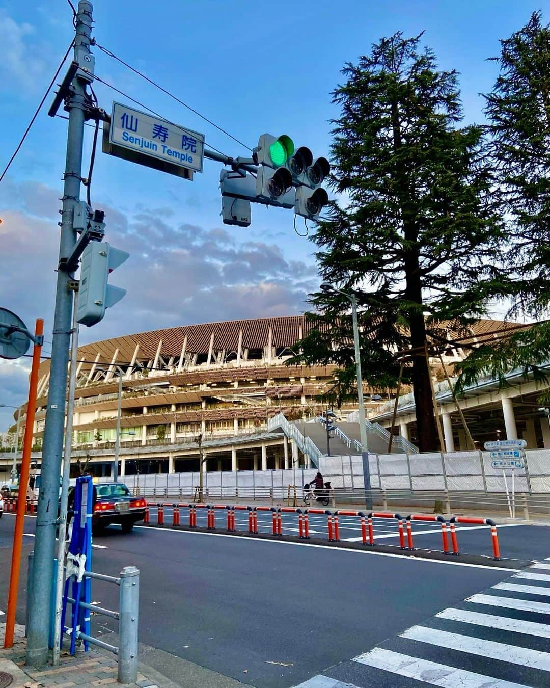 遠藤憲一さんのインスタグラム写真 - (遠藤憲一Instagram)「遠藤です。 今年に入ってからの散歩。 いっぱい歩いたよ。」1月29日 23時08分 - enken.enstower