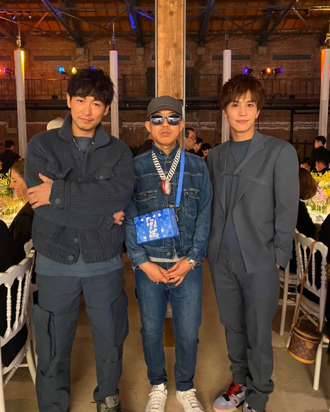 のインスタグラム：「Great dinner🍽✨ #🕵🏻‍♂️😎👨🏻‍⚕️ #lvmidosuji  #louisvuitton」