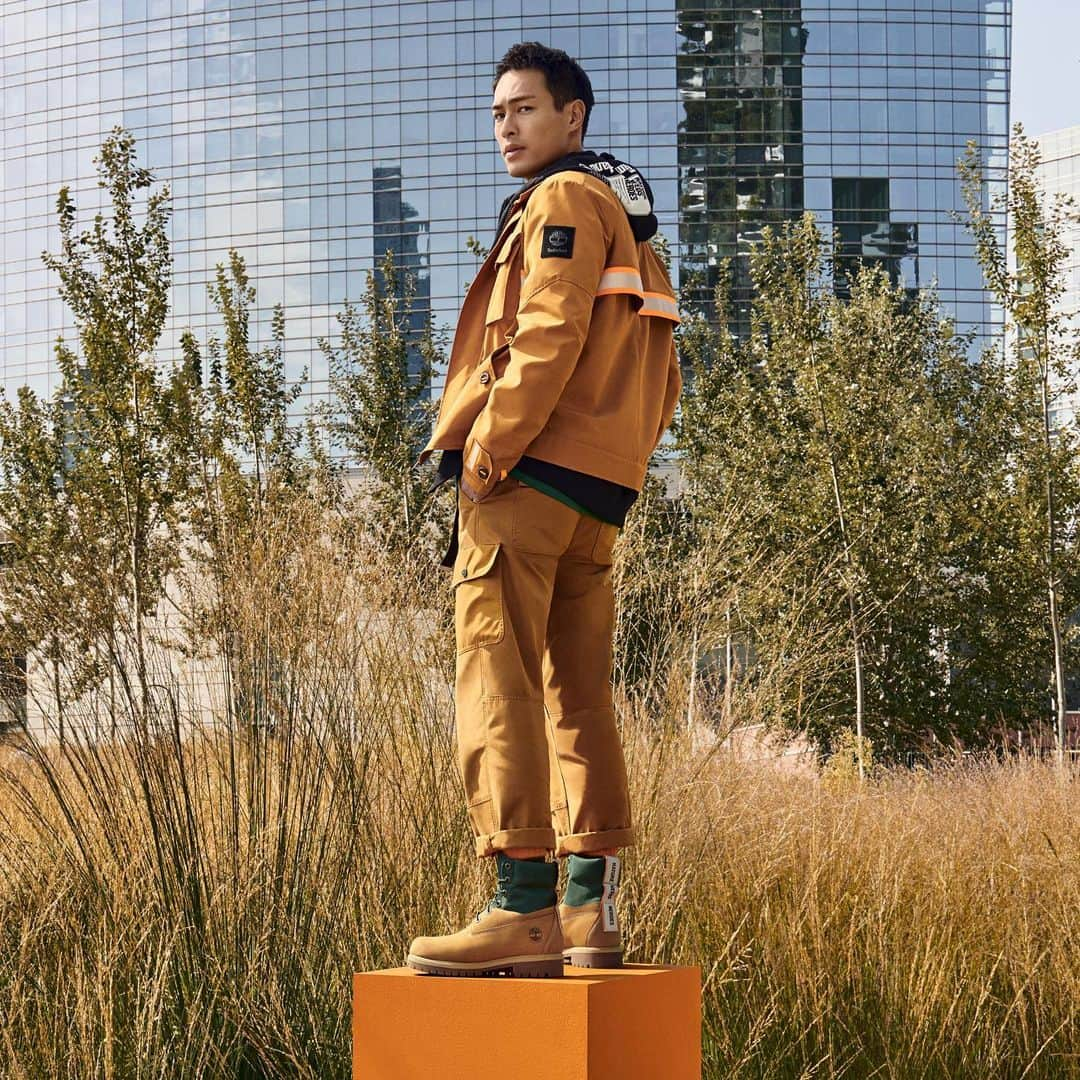 ティンバーランドさんのインスタグラム写真 - (ティンバーランドInstagram)「Work hard for nature with #Timberland. Tap to shop the boots featuring ReBOTL™  materials. #NatureNeedsHeroes #Timberland」1月30日 0時08分 - timberland