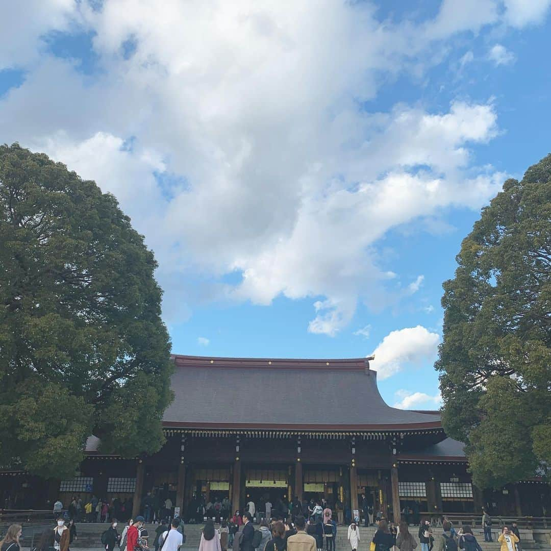 石川直宏さんのインスタグラム写真 - (石川直宏Instagram)「明治神宫での必勝祈願👏 エネルギーに溢れてる⛩✨ 身も心も引き締まりました！！ . #必勝祈願 #明治神宫 #鎮座100年 #fctokyo #FC東京 #tokyo #fctokyoclubcommunicator  #FC東京クラブコミュニケーター #CC」1月30日 0時59分 - sgss.18