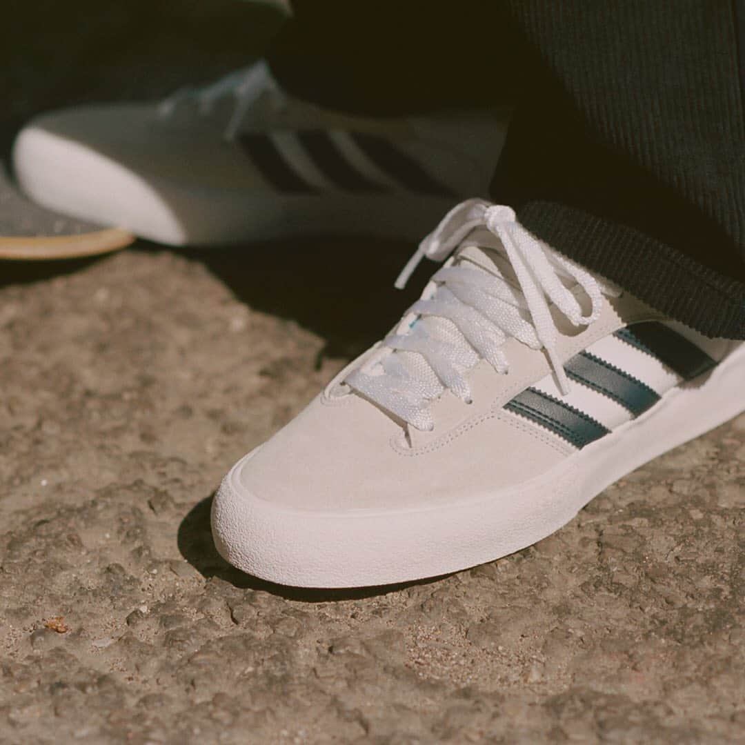adidas Skateboardingのインスタグラム：「Driven by the details /// The Matchbreak Super fuses feel with fit, creating the pinnacle vulc for modern performance. Find yours at local skate shops & online at adidas.com/skateboarding. • #adidasSkateboarding #MatchbreakSuper」