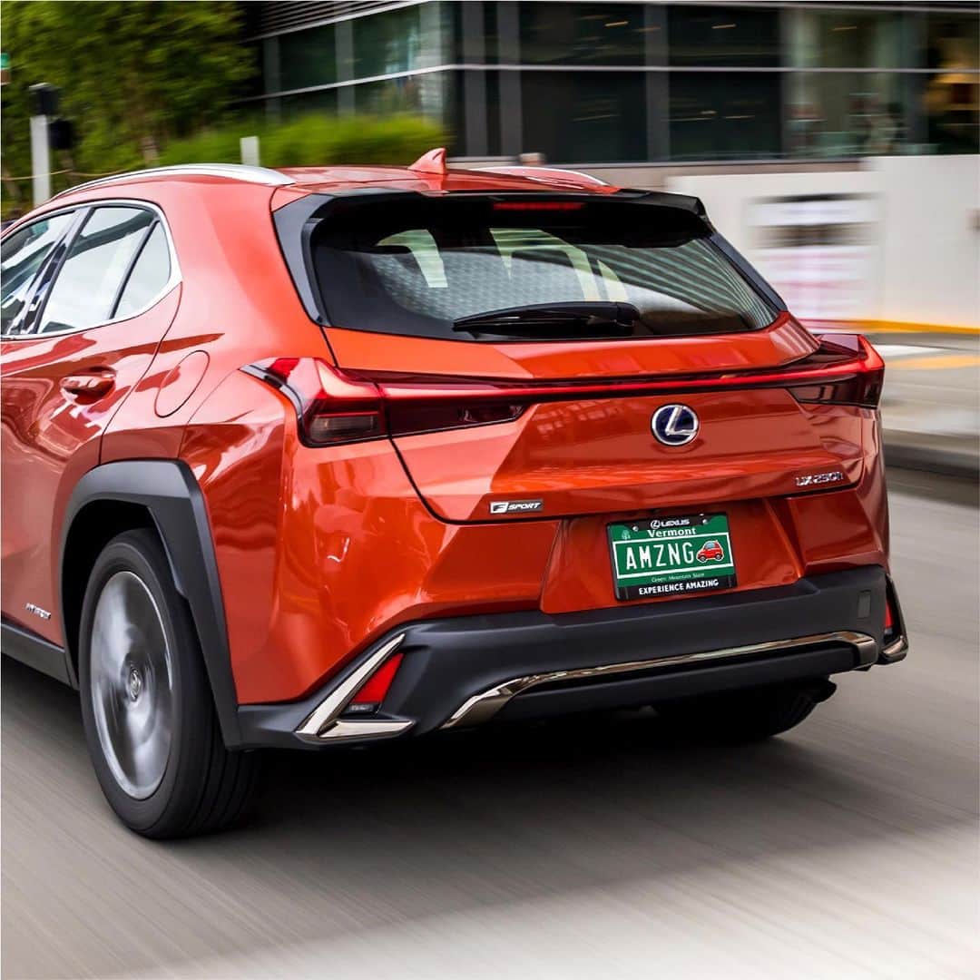 Lexus USAのインスタグラム：「How we feel about the possibility of emojis being added to license plates: 😍😊😂. What emoji would you add to your Lexus plates?」