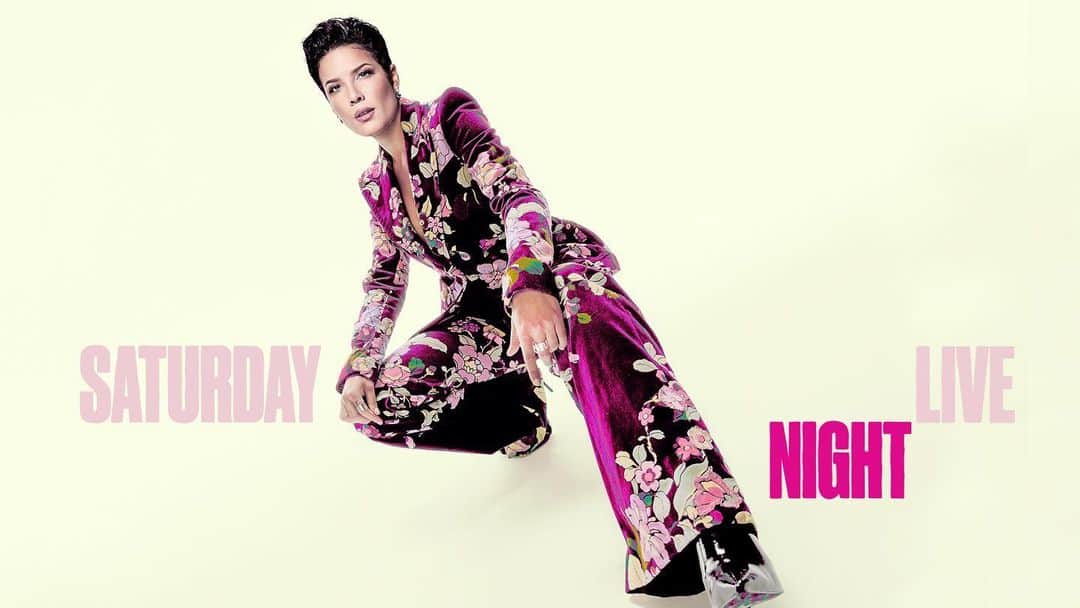 Halseyのインスタグラム：「@marcjacobs with the POWER SUIT hunnnny. @nbcsnl posting all these cause @maryellenmatthewsnyc is too amazing for her own good. A legend!」