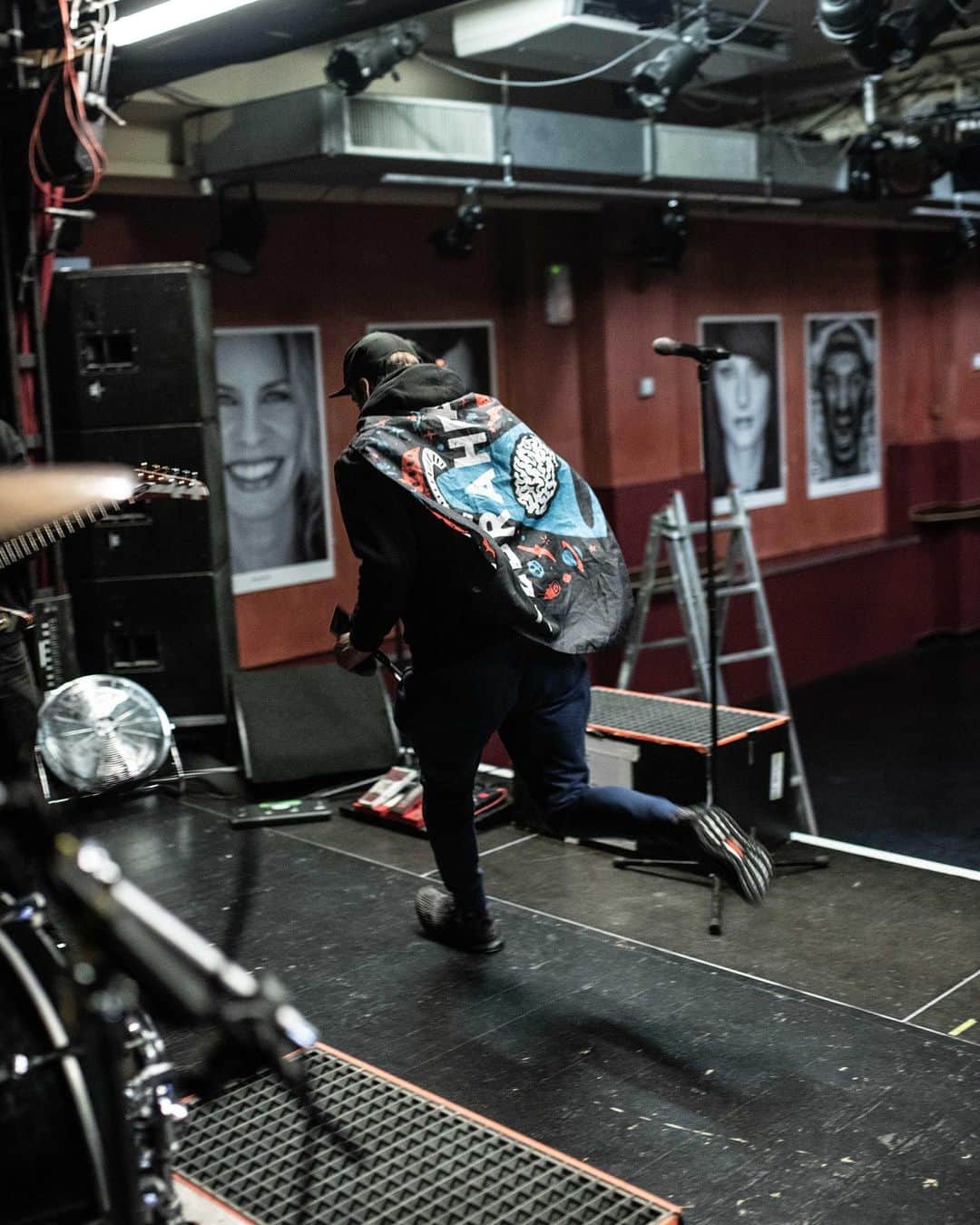 Zebraheadさんのインスタグラム写真 - (ZebraheadInstagram)「Here we are getting prepped for tonight's show at @colos_saal_aschaffenburg #Zebrahead #braininvaders #mfzb #aschaffenburg 📷 by @nickneuenhausphotography」1月30日 3時56分 - zebraheadofficial