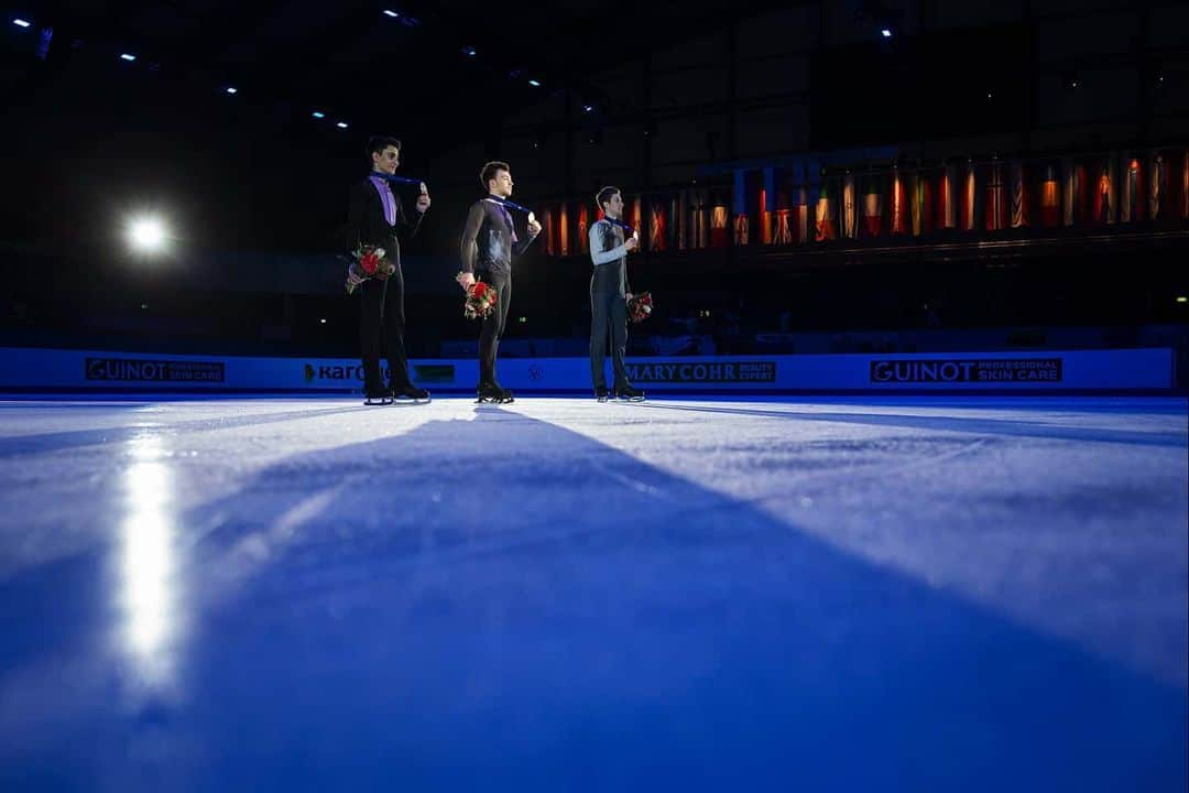 ISUグランプリシリーズさんのインスタグラム写真 - (ISUグランプリシリーズInstagram)「📸 In Focus: The European Figure Skating Championships ! 🏆⛸️ Check out some of the amazing pictures from the week of #EuroFigure ! Check out more pictures at isu.org ! . . 📸: @jmfotoz & @majahitij . #FigureSkating」1月30日 5時49分 - isufigureskating_x