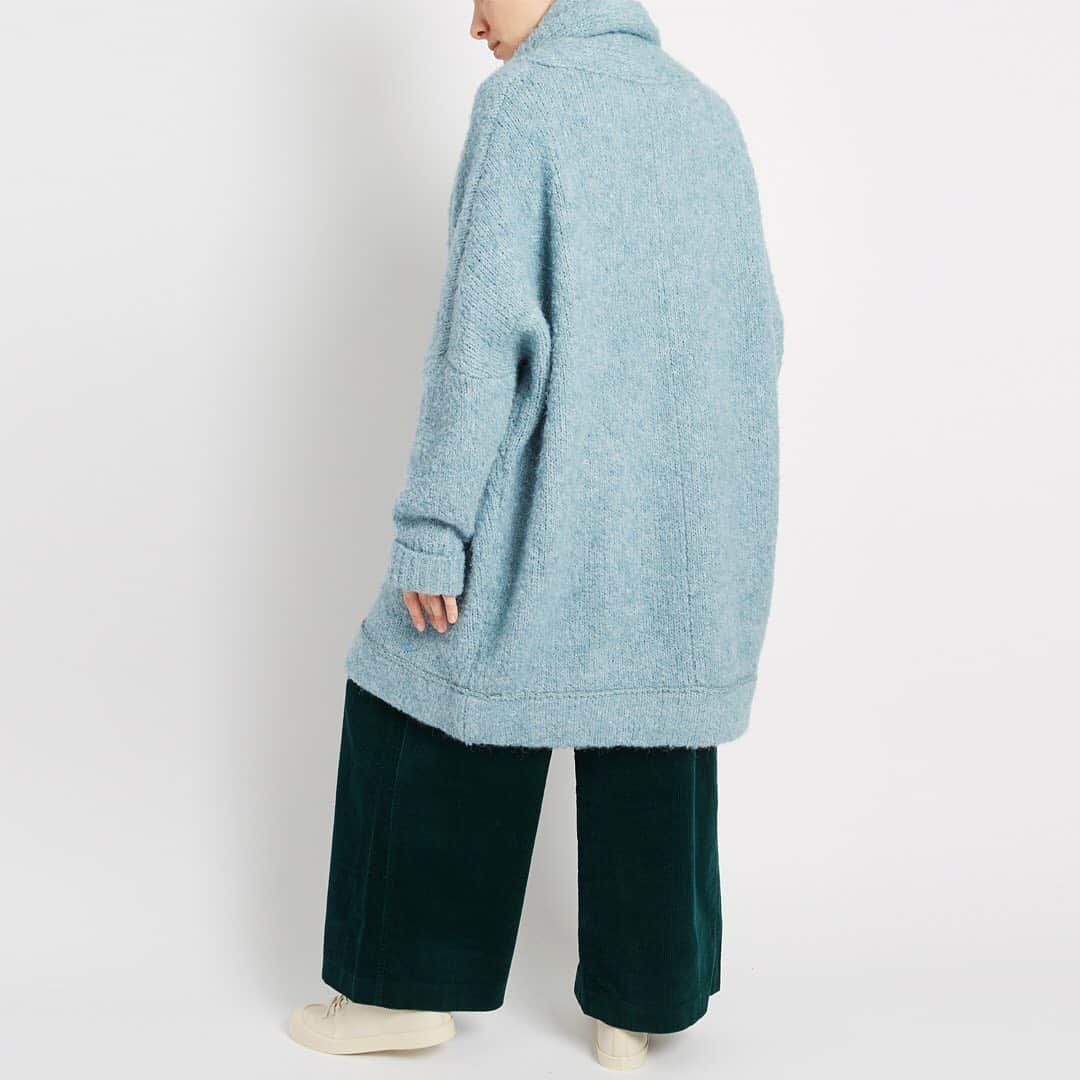 インハビットさんのインスタグラム写真 - (インハビットInstagram)「| Resort 2019 | Wool Blend Cocoon Coat | Jade • • • •  #style #sweaterweather #ootd #lotd #cashmere #wool #linen #inhabit #resort #fashion #style #inspiration」1月30日 6時27分 - inhabitny