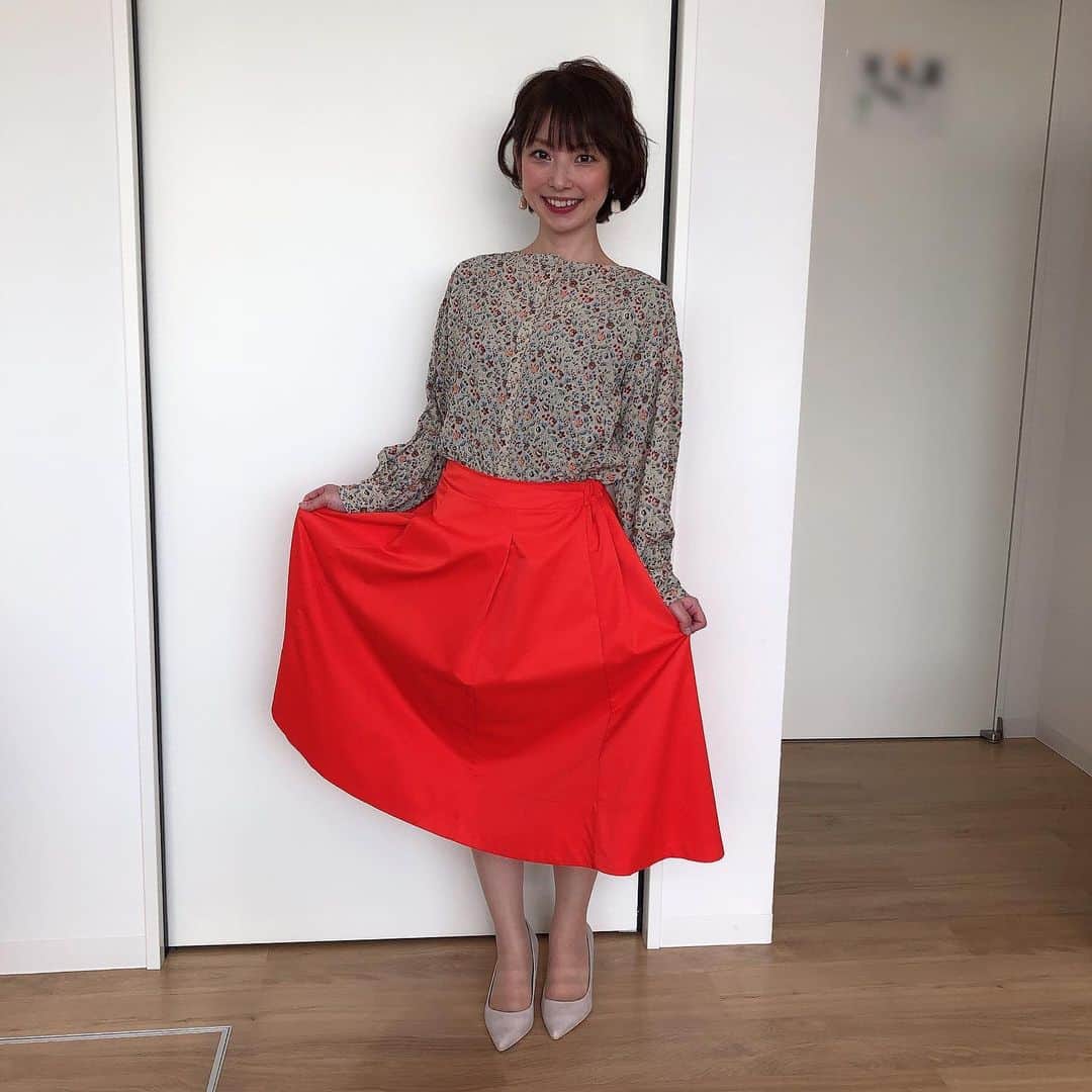 奈良岡希実子のインスタグラム：「きょうはミヤネ屋でした！ 衣装が春めいてきました🤗 #ミヤネ屋 #気象予報士」