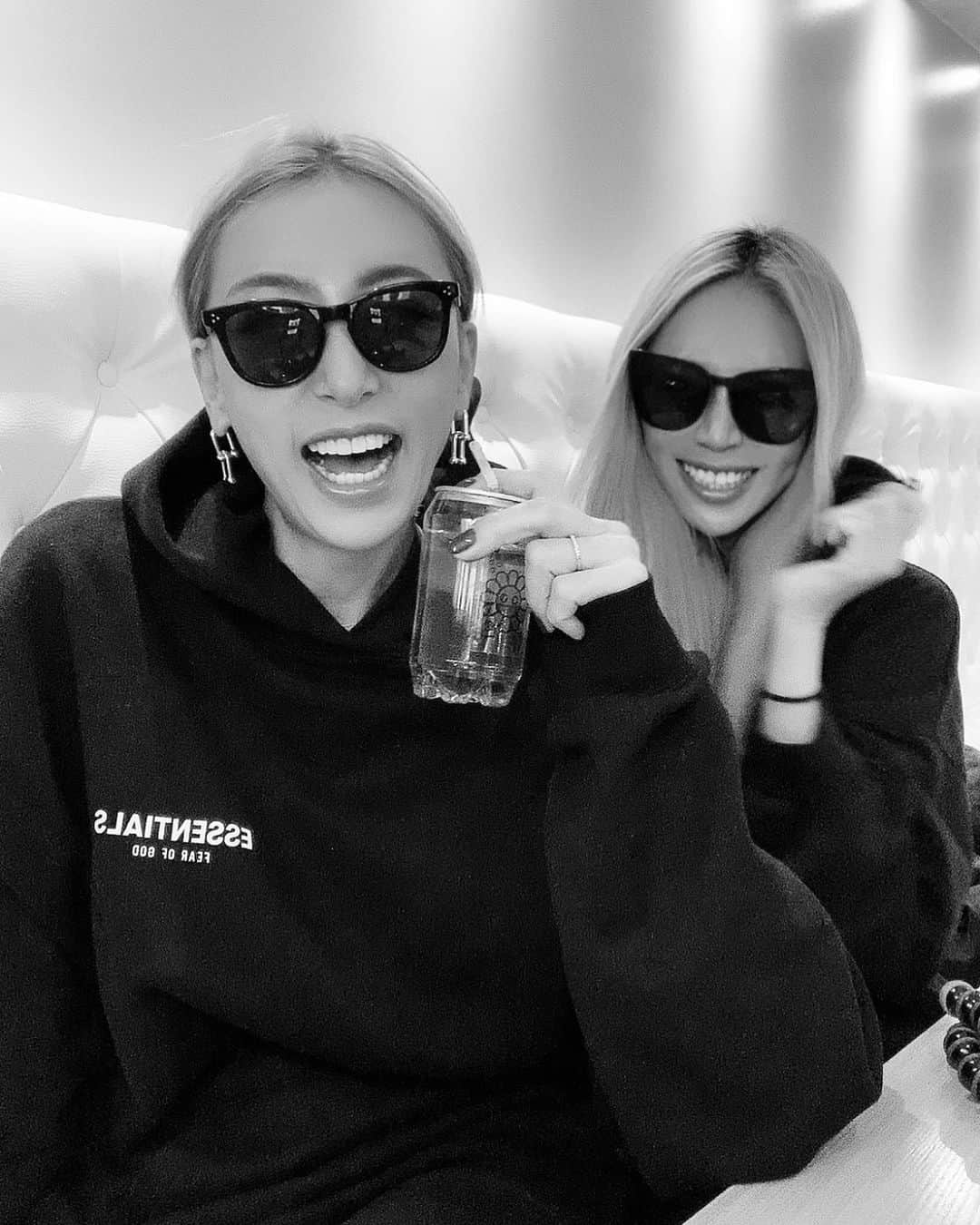 MARISさんのインスタグラム写真 - (MARISInstagram)「Scorpions 🖤🖤 @_genking_ 🤍🤍#twins」1月30日 17時15分 - marristea