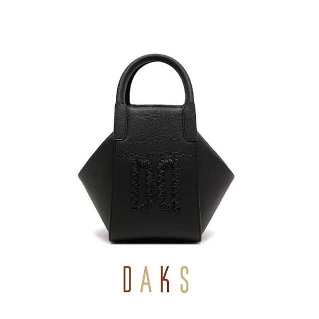 DAKS Koreaのインスタグラム